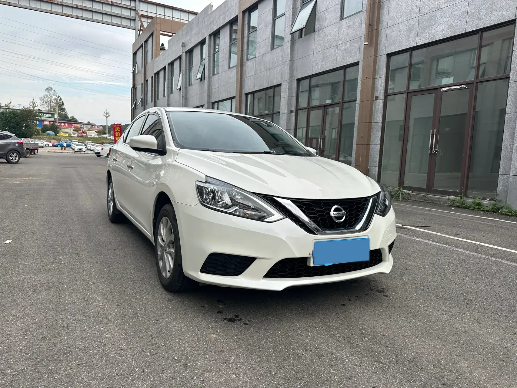 2024 NISSAN SYLPHY thumbnail 3