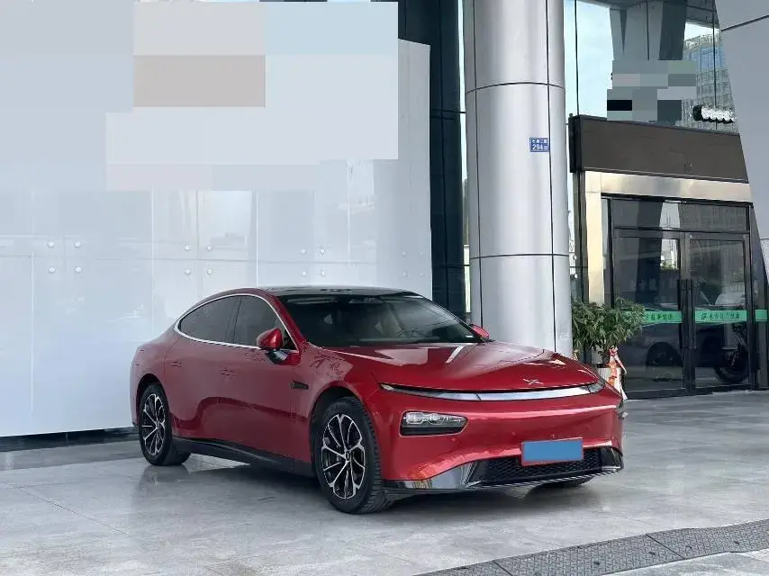 2020 XPENG P7 thumbnail 3