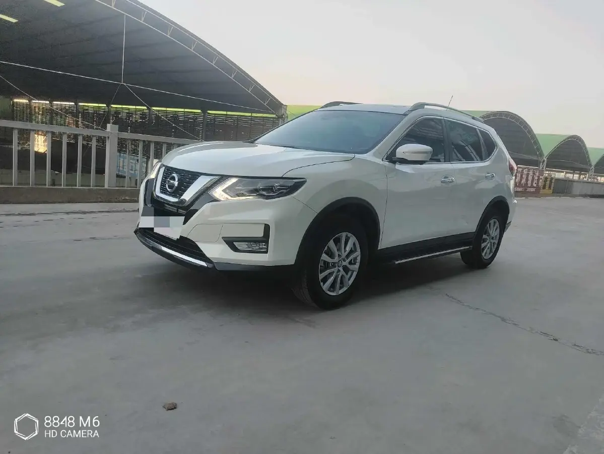 2022 Nissan X-Trail 2.0L 151HP L4 CVT