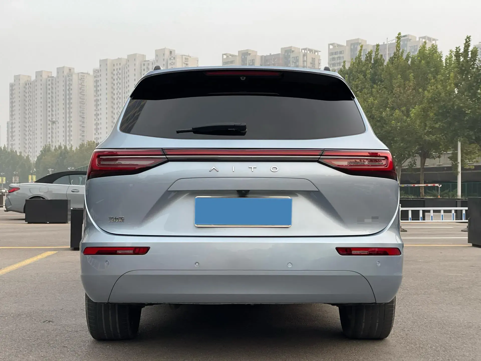 2024 AITO AITO thumbnail 4