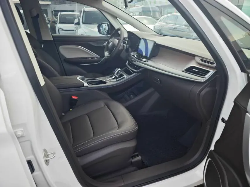 2021 LiFan Maple 80v BEV 53KWH,autocango,china used car exporter,china ev exporter,chinese used car exporter,chinese used ev exporter