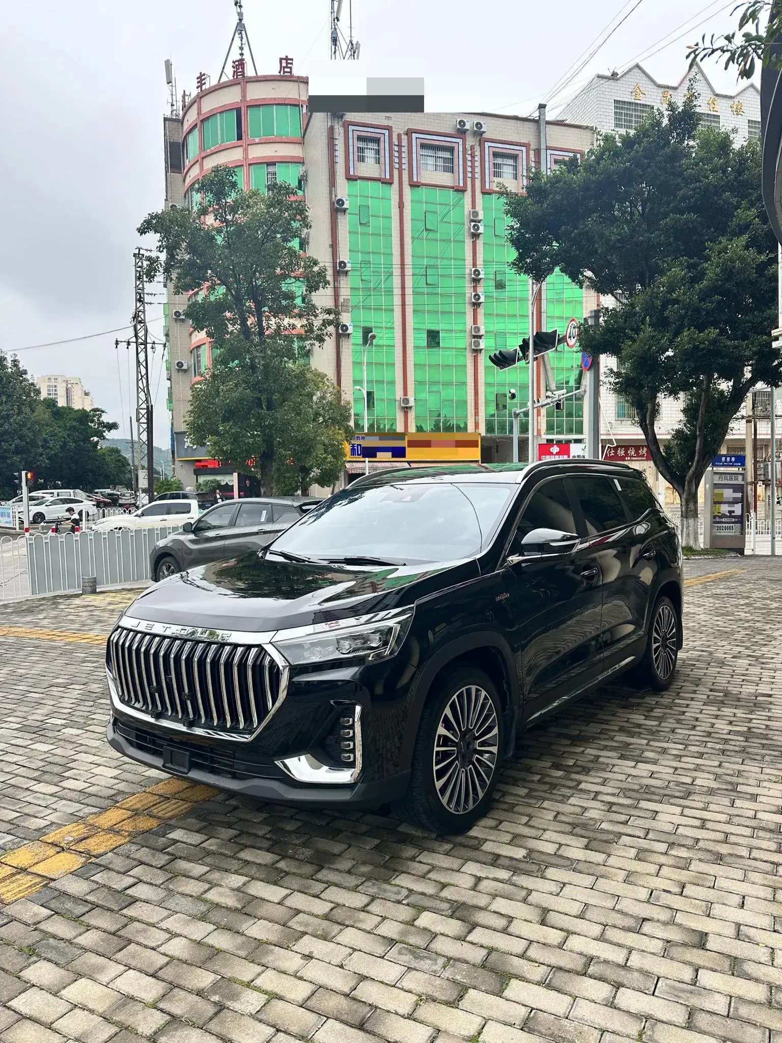 2023 JETOUR X90 view 1