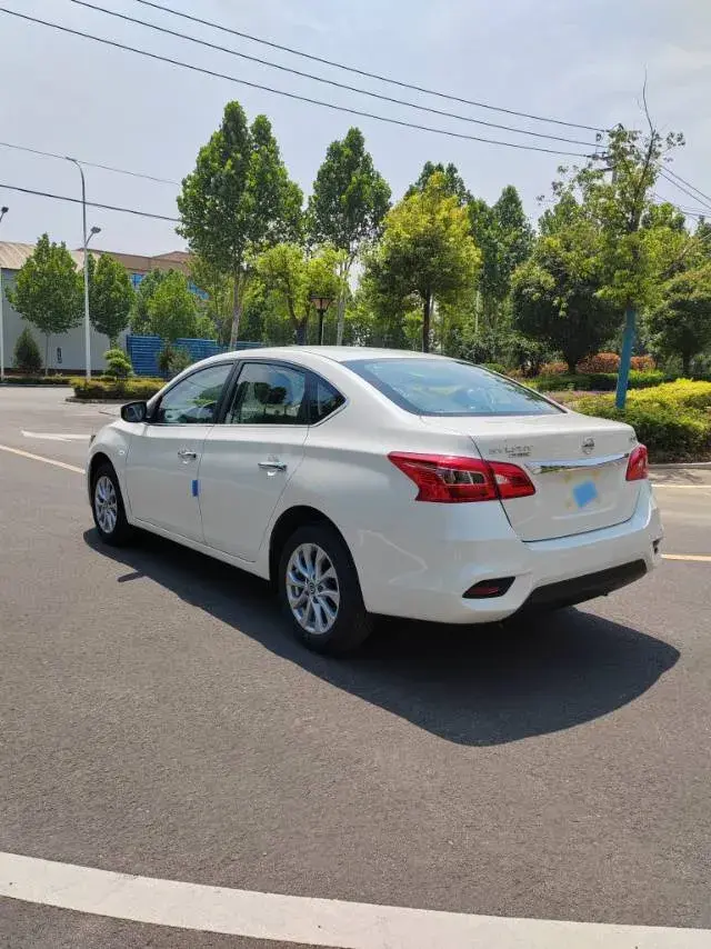 2024 NISSAN SYLPHY thumbnail 4