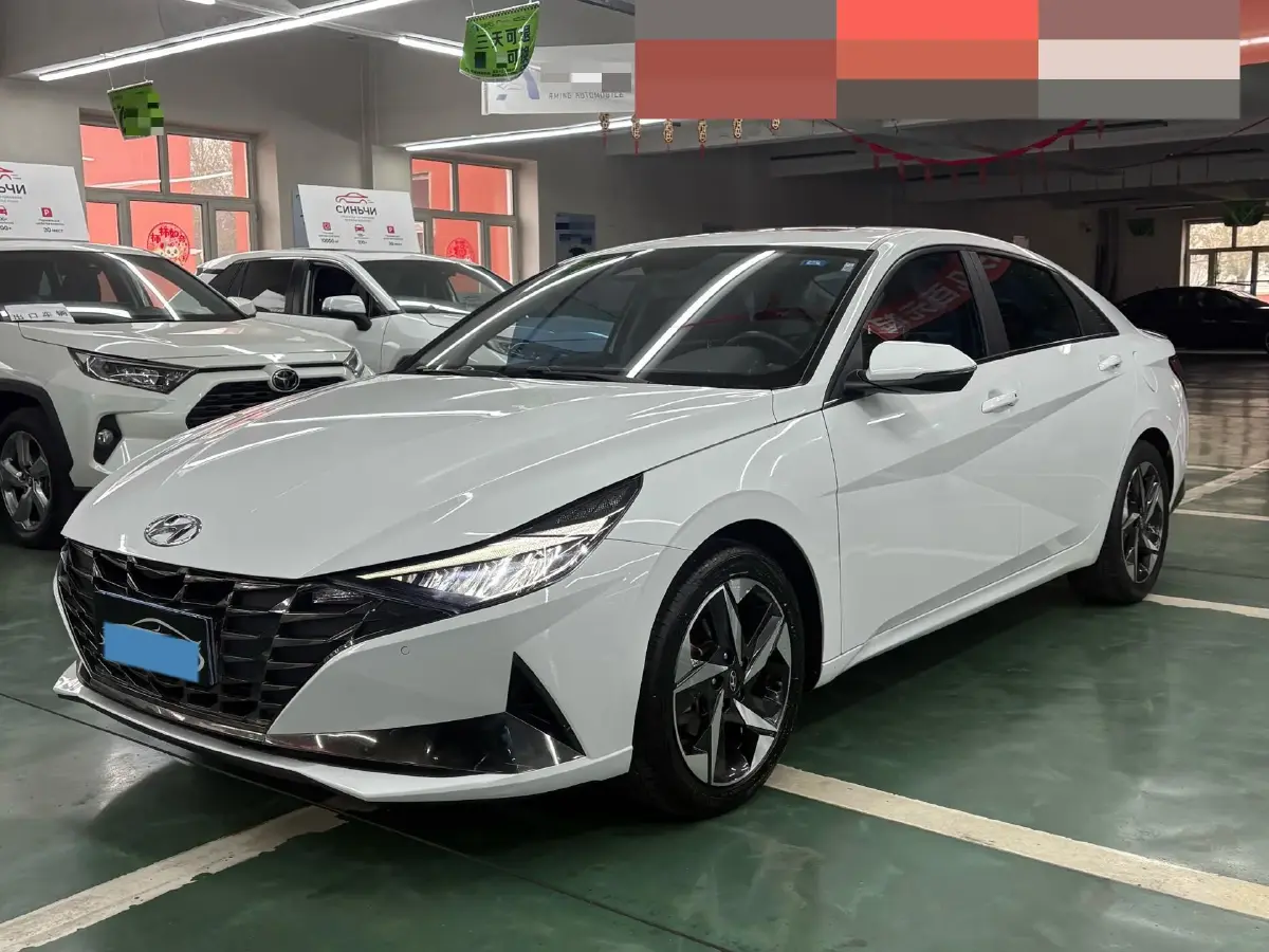 2021 Hyundai Elantra 1.5L 115HP L4 CVT