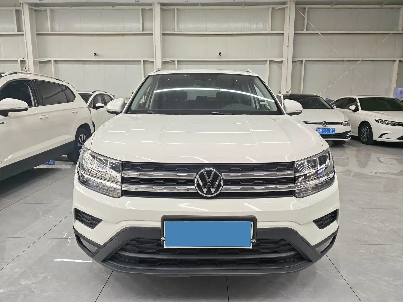 2021 VOLKSWAGEN THARU thumbnail 2