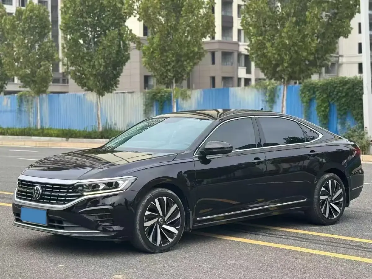 2021 Volkswagen Passat 2.0T 186HP L4 7DCT