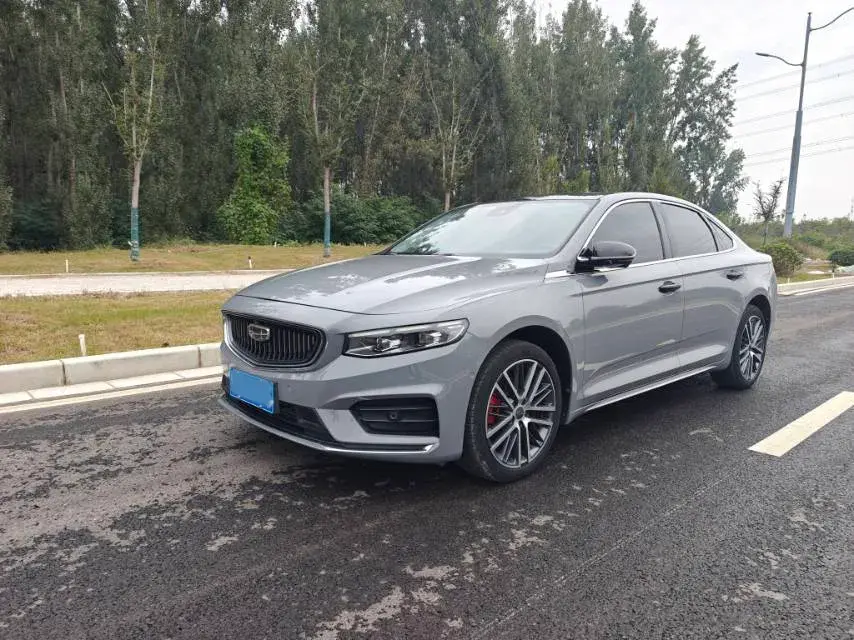2020 GEELY OKAVANGO view 1