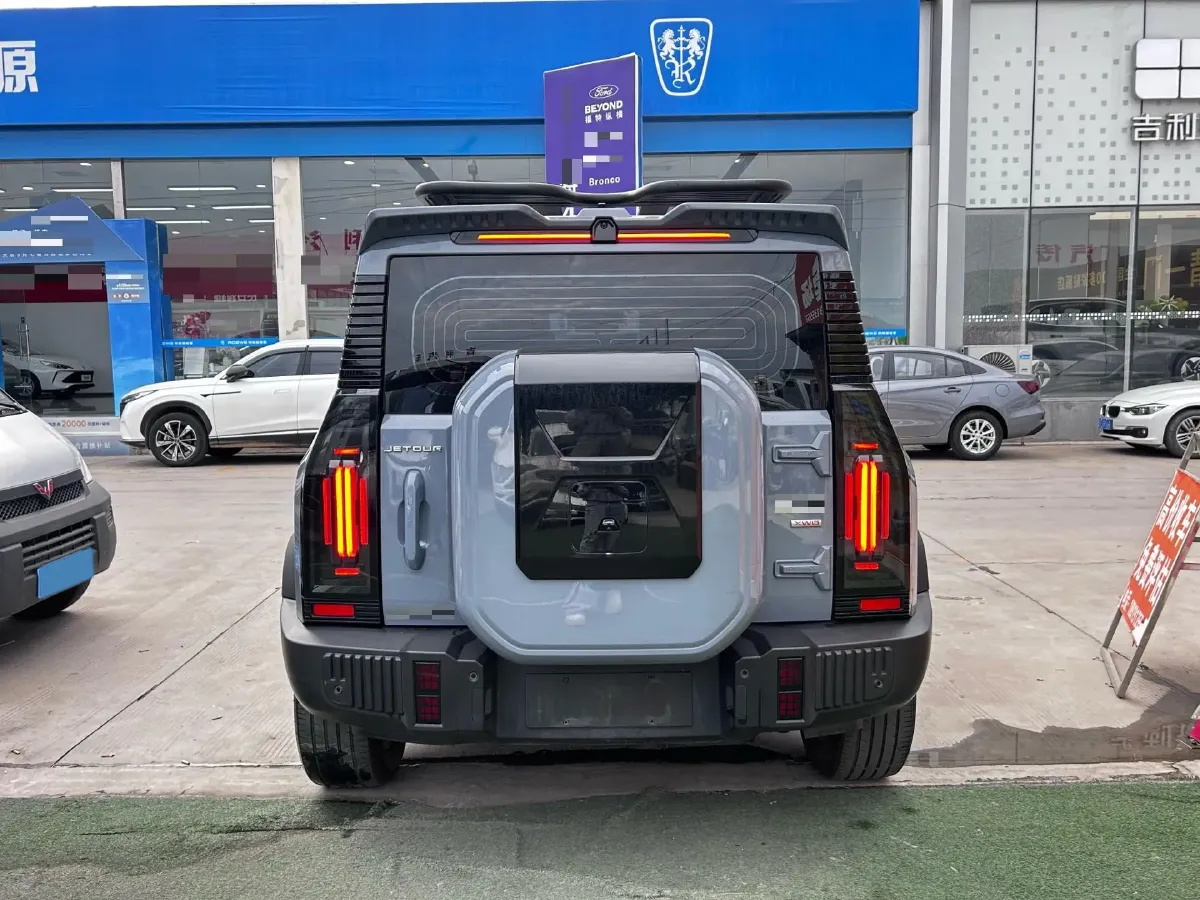 2023 Jetour Traveller 2.0T 254HP L4 7DCT,autocango,china used car exporter,china ev exporter,chinese used car exporter,chinese used ev exporter