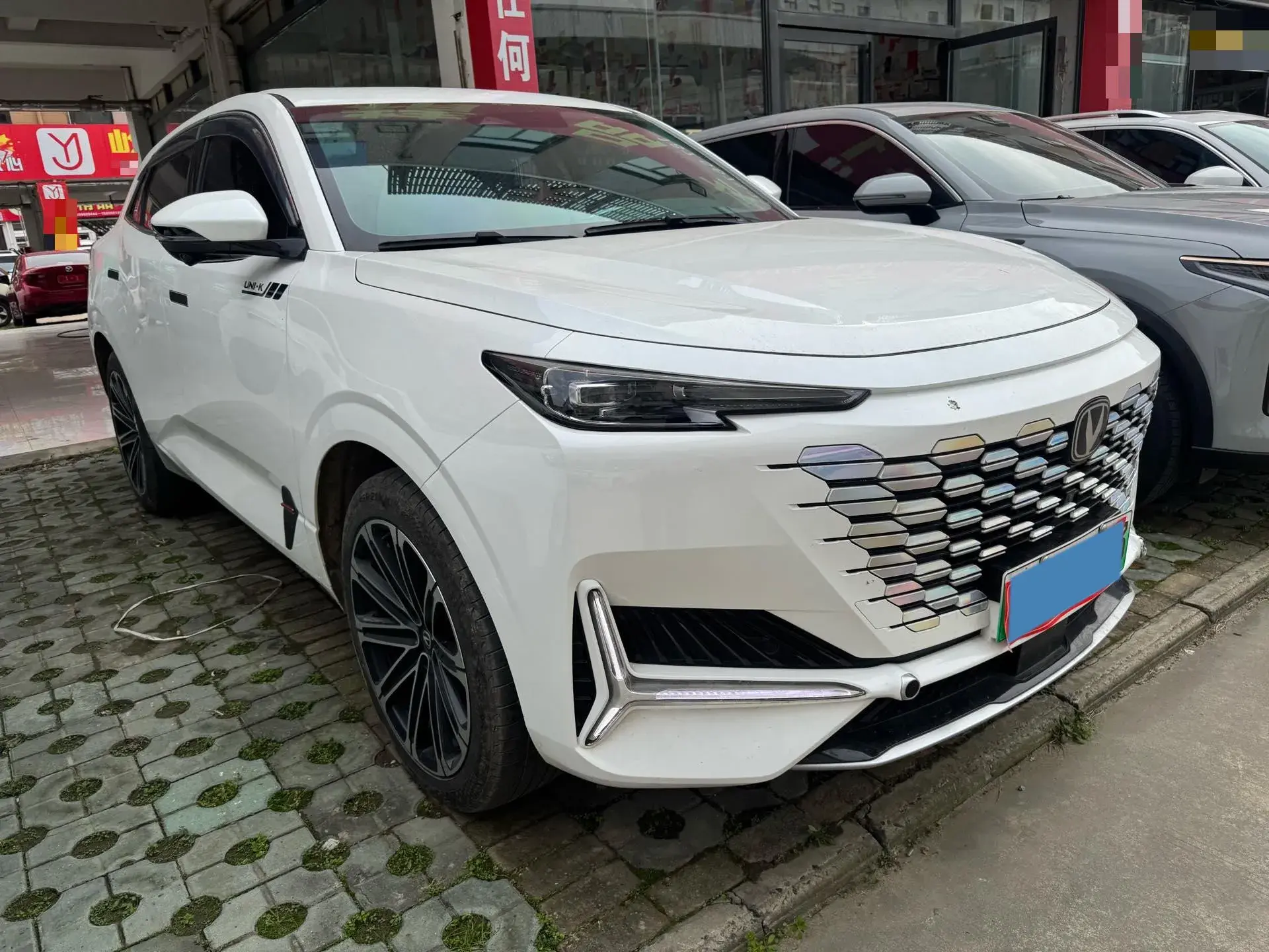 2023 CHANGAN UNI-K thumbnail 3