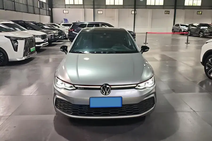 2021 VOLKSWAGEN GOLFGTI thumbnail 3