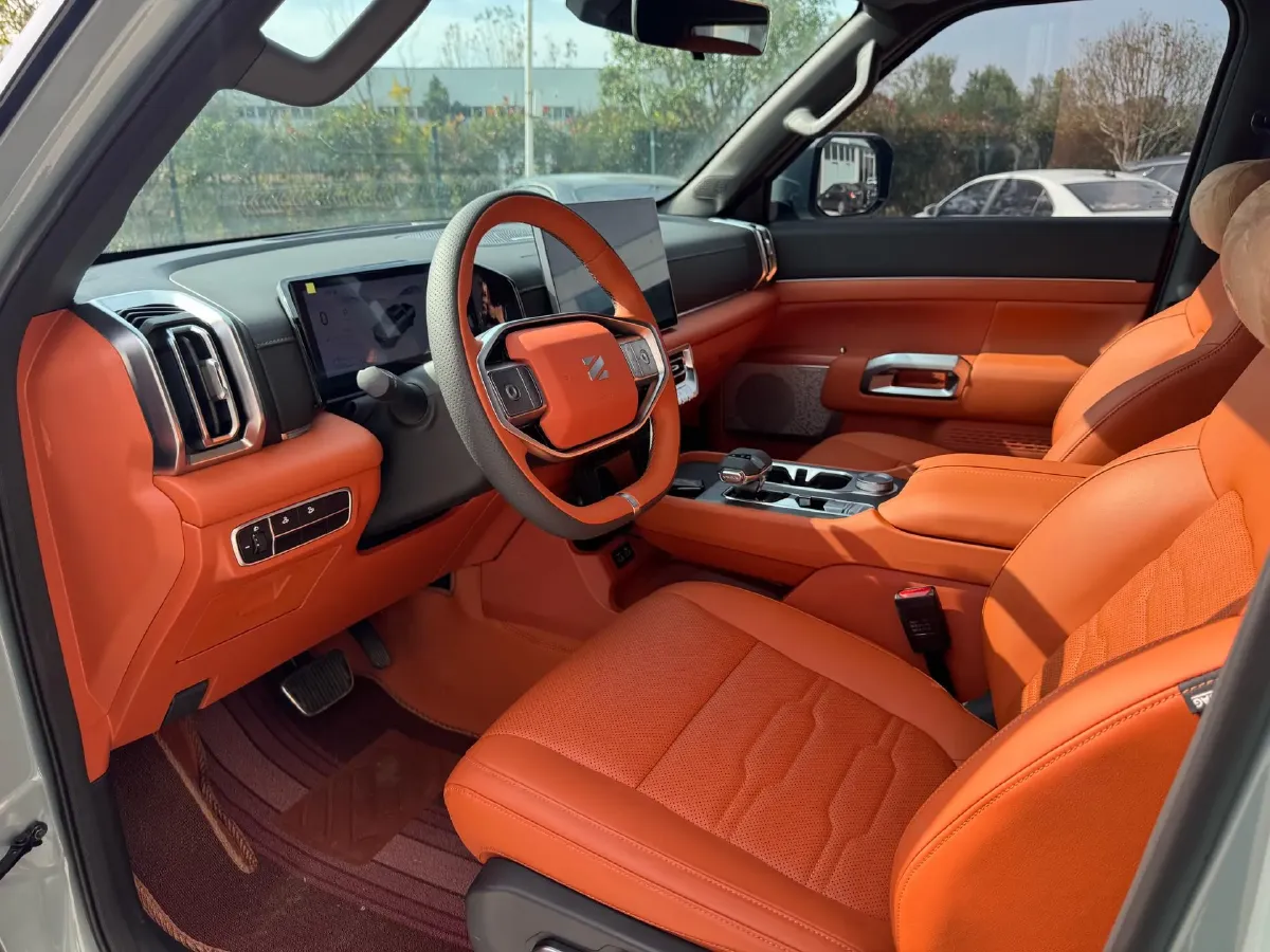 2025 Dongfeng Z9 GE PHEV 1.5T 147HP L4 4DHT PHEV,autocango,china used car exporter,china ev exporter,chinese used car exporter,chinese used ev exporter