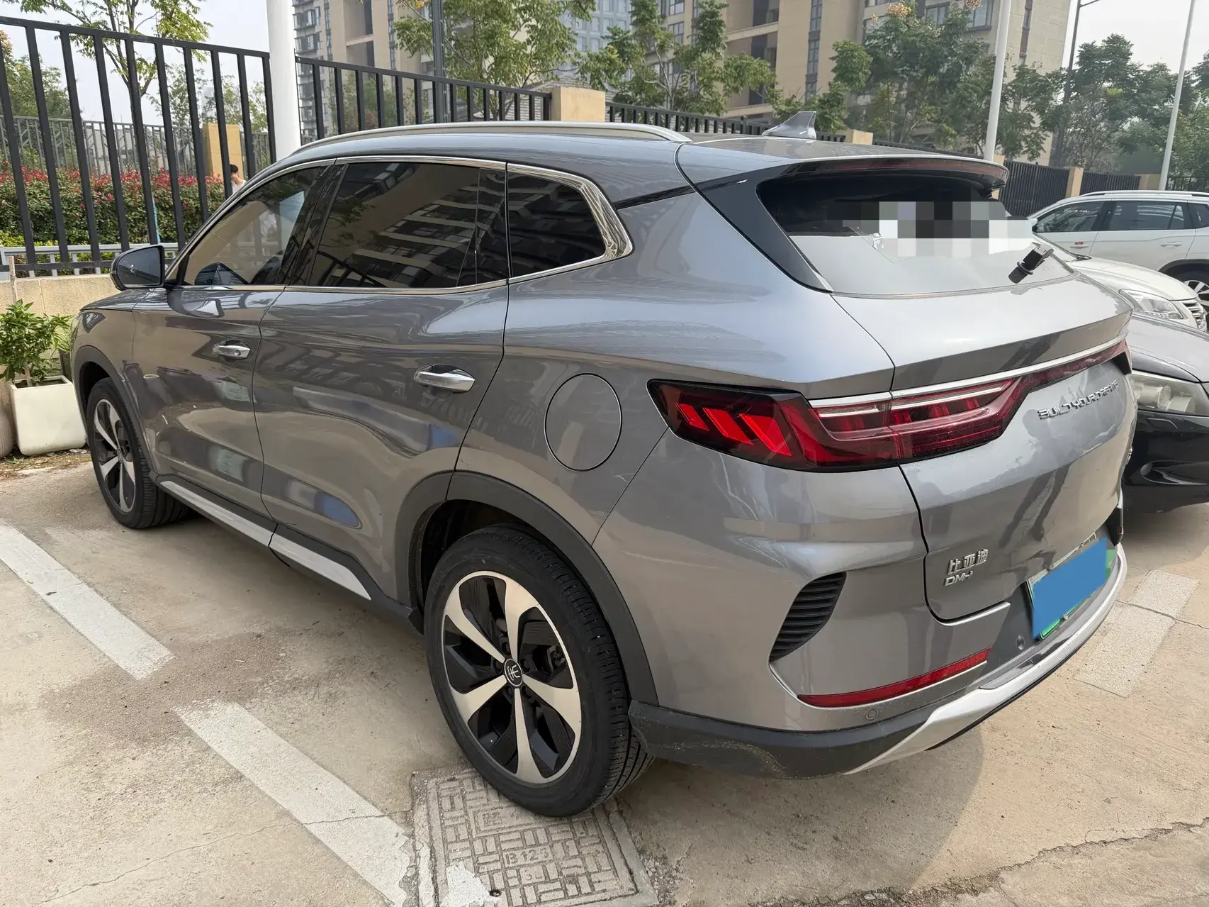 2022 BYD SONG thumbnail 2