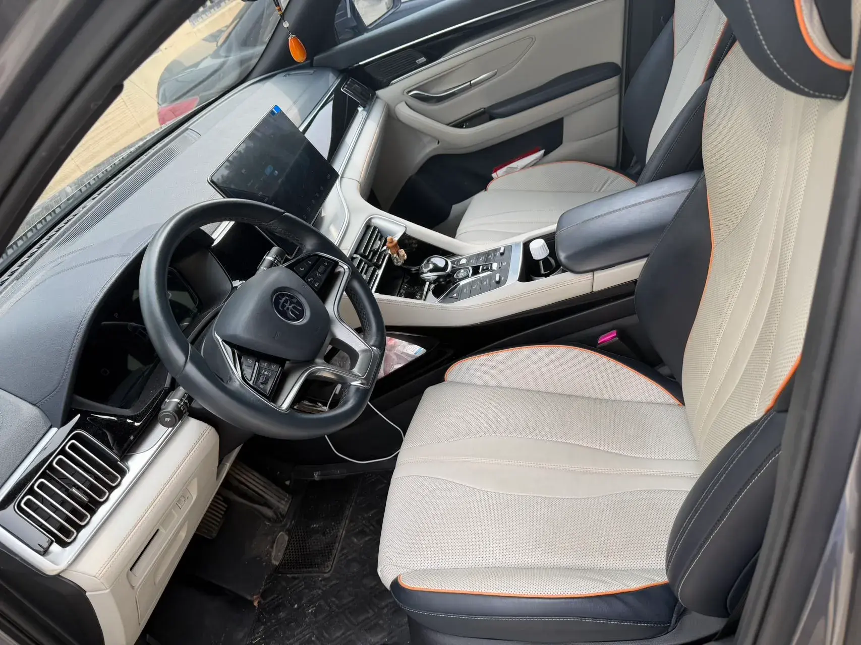 2022 BYD SONG thumbnail 4