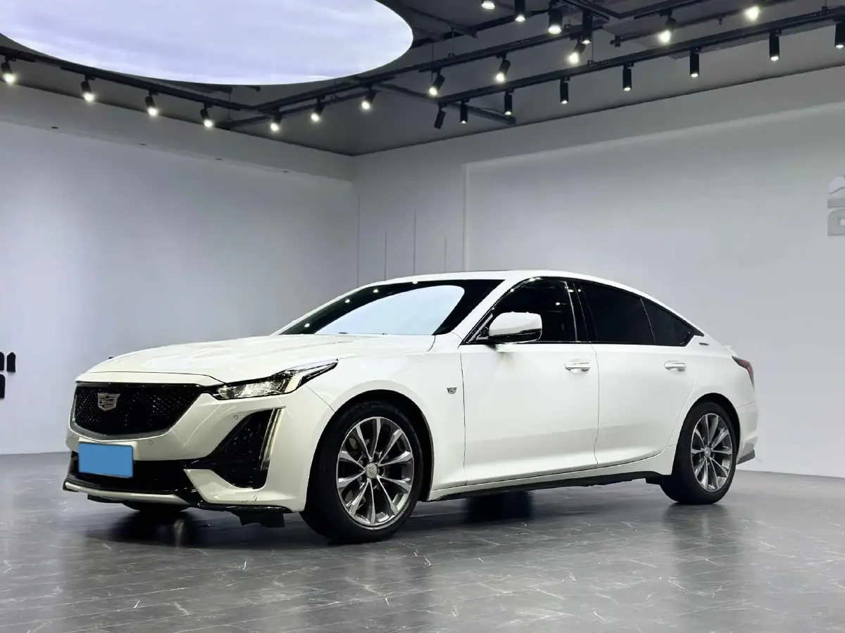 2020 Cadillac CT5 2.0T 237HP L4 10AT
