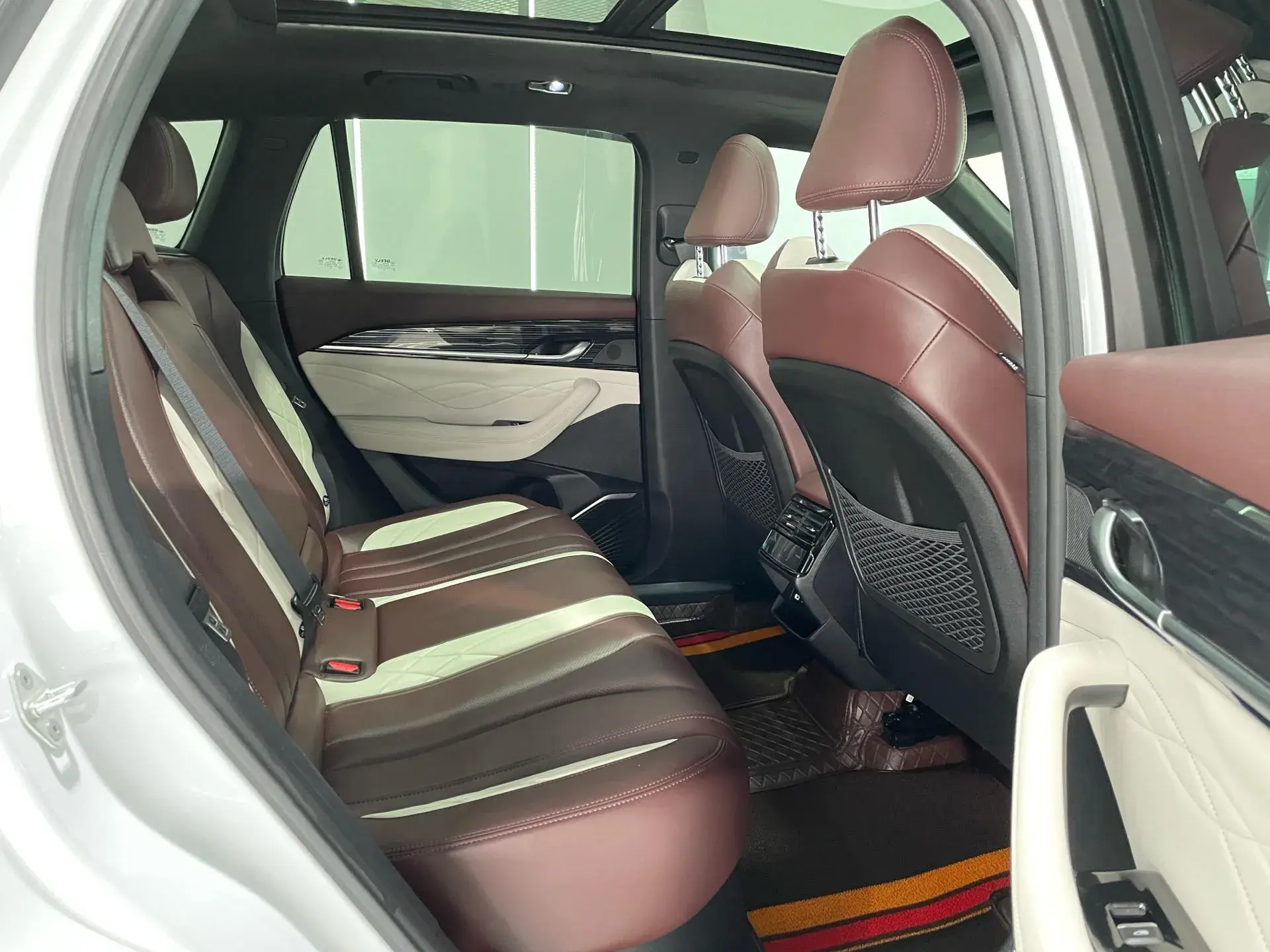 2021 GEELY MONJARO thumbnail 4