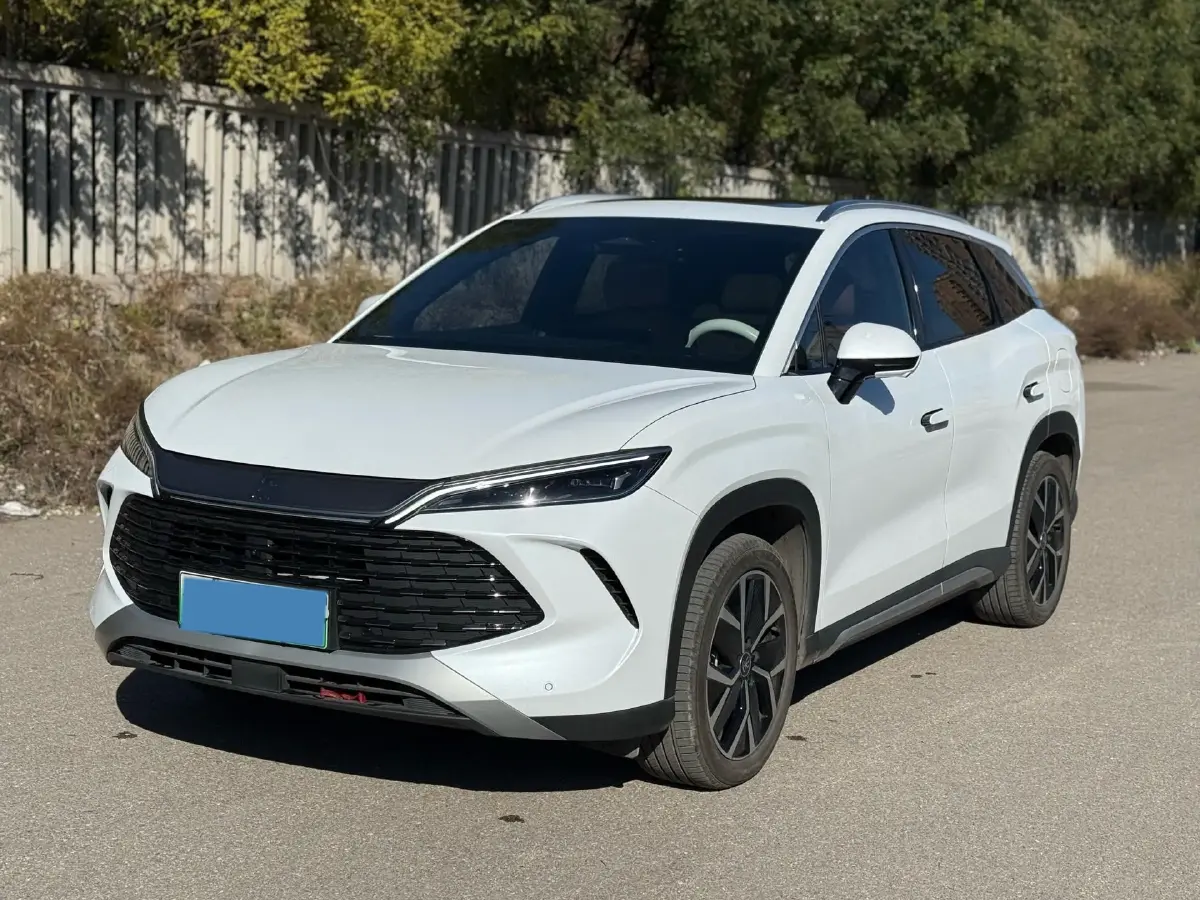 2024 BYD SongL DM-i 1.5L 101HP L4 E-CVT PHEV 26.6KWH