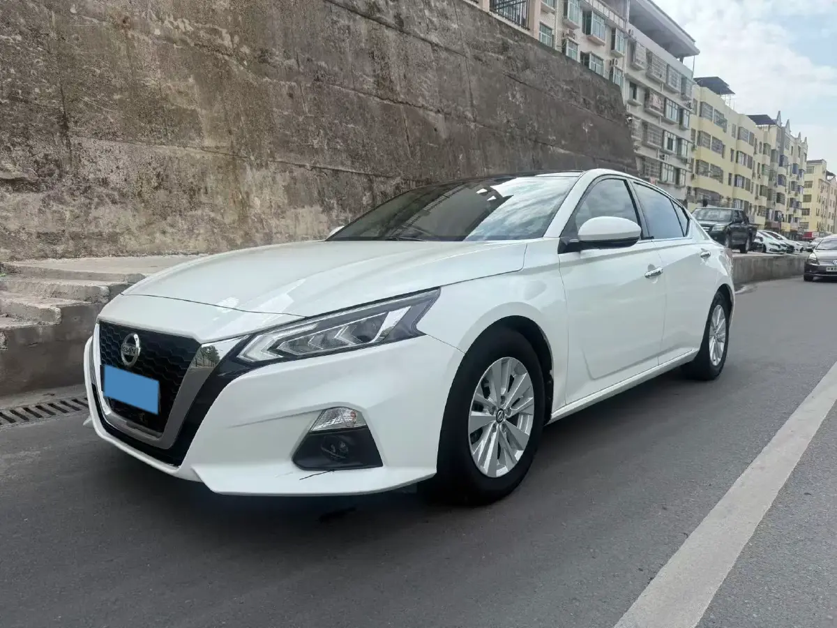 2020 Nissan Teana 2.0L 159HP L4 CVT