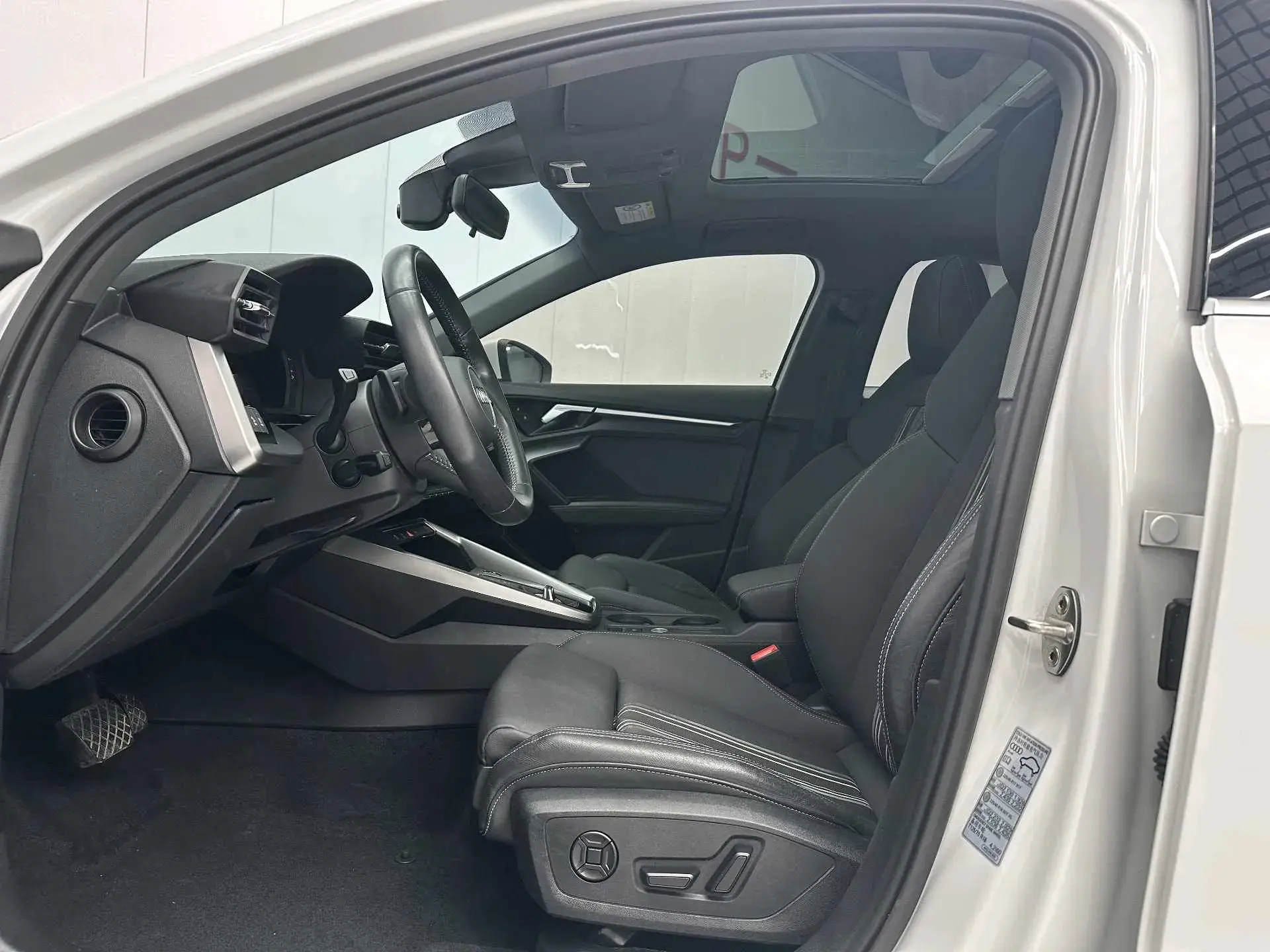 2021 AUDI A3 thumbnail 4