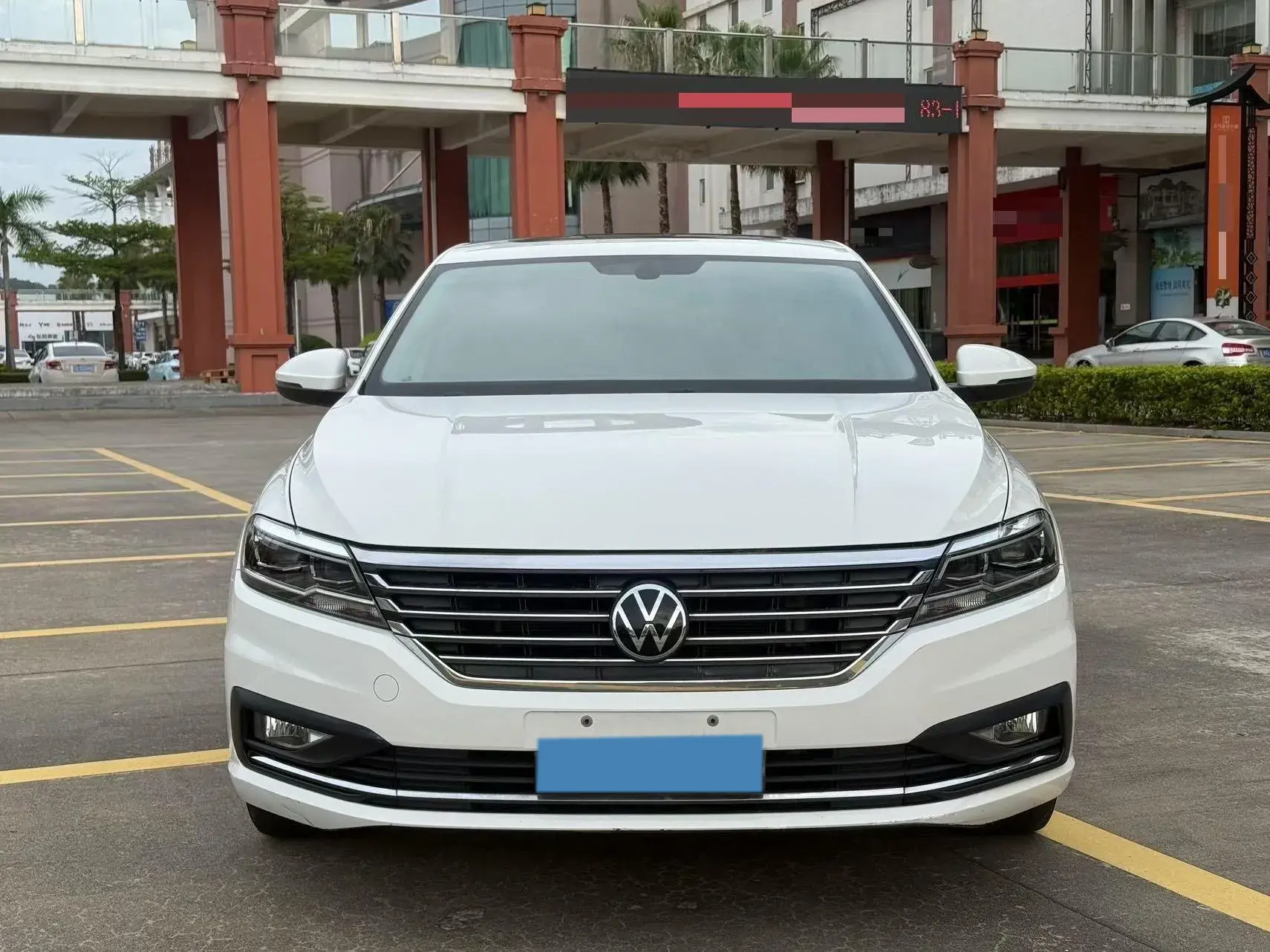 2021 VOLKSWAGEN LAVIDA thumbnail 2