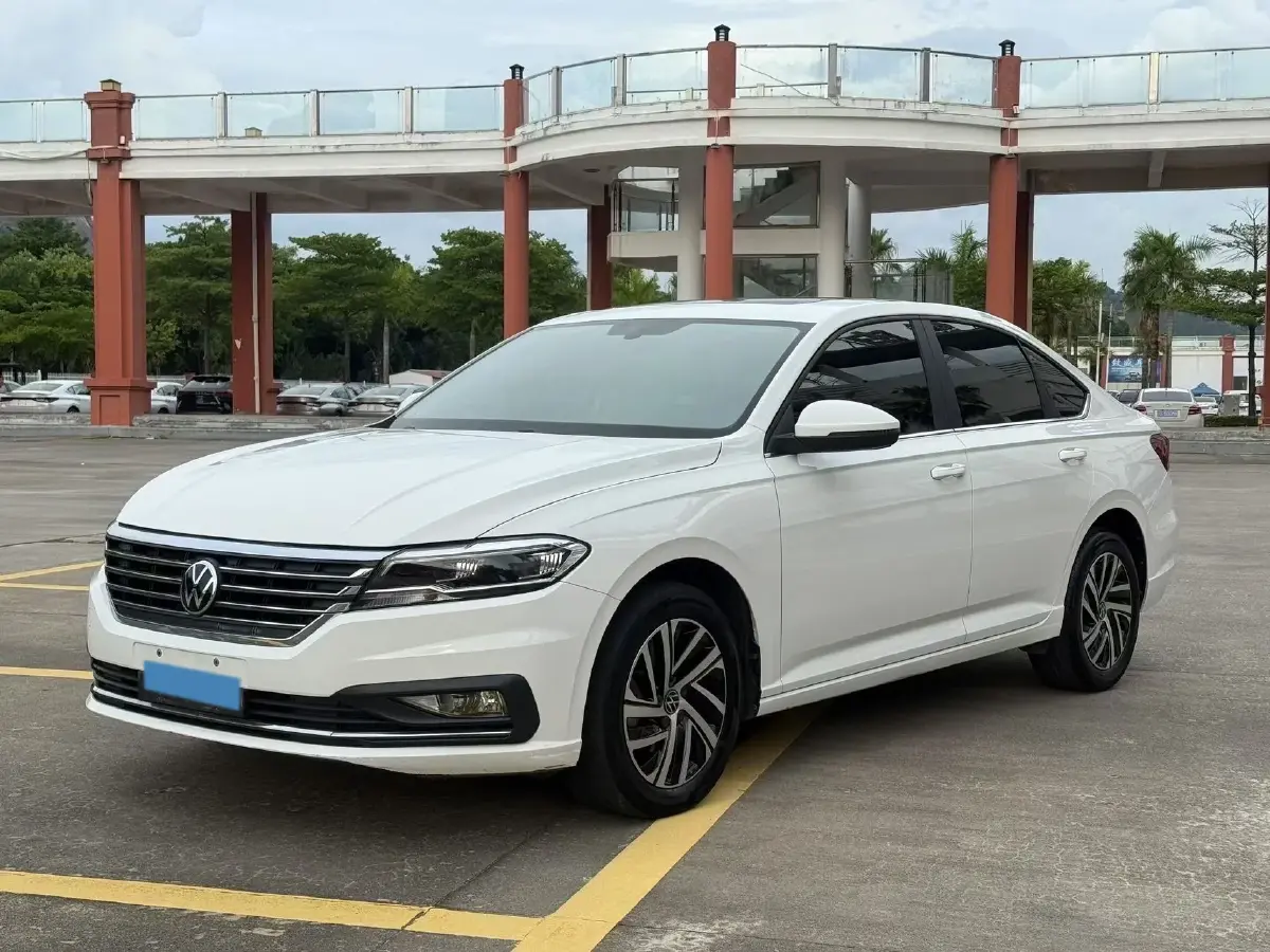 2021 Volkswagen Lavida 1.5L 113HP L4 6AT