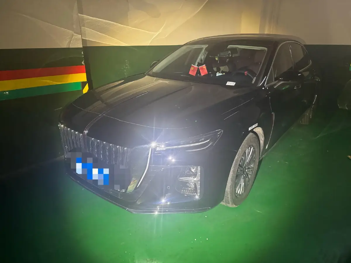 2025 HongQi H5 1.5T 169HP L4 1DHT Hybrid