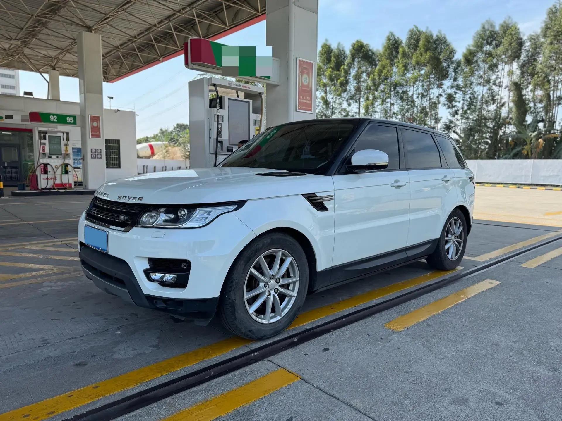 2016 LAND ROVER view 1