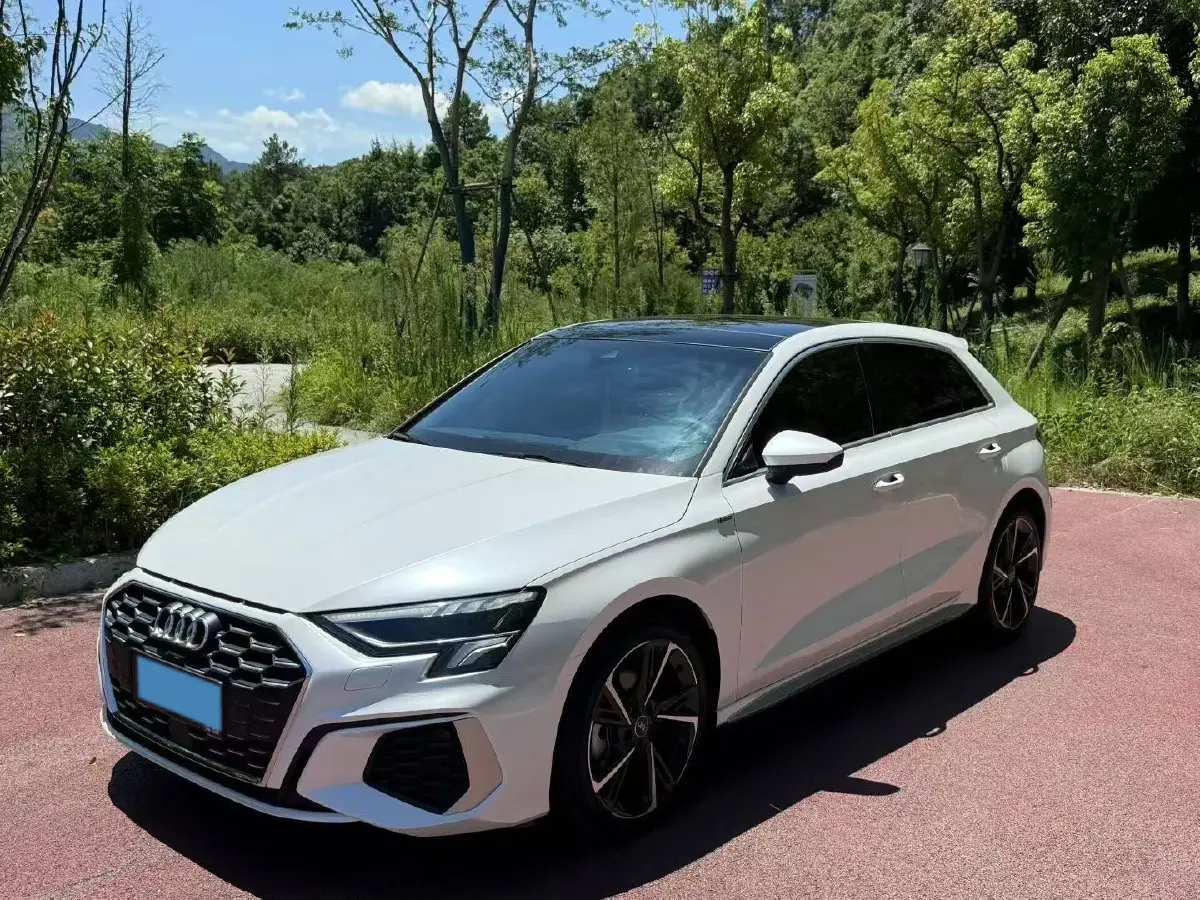 2022 Audi A3 1.4T 150HP L4 7DCT