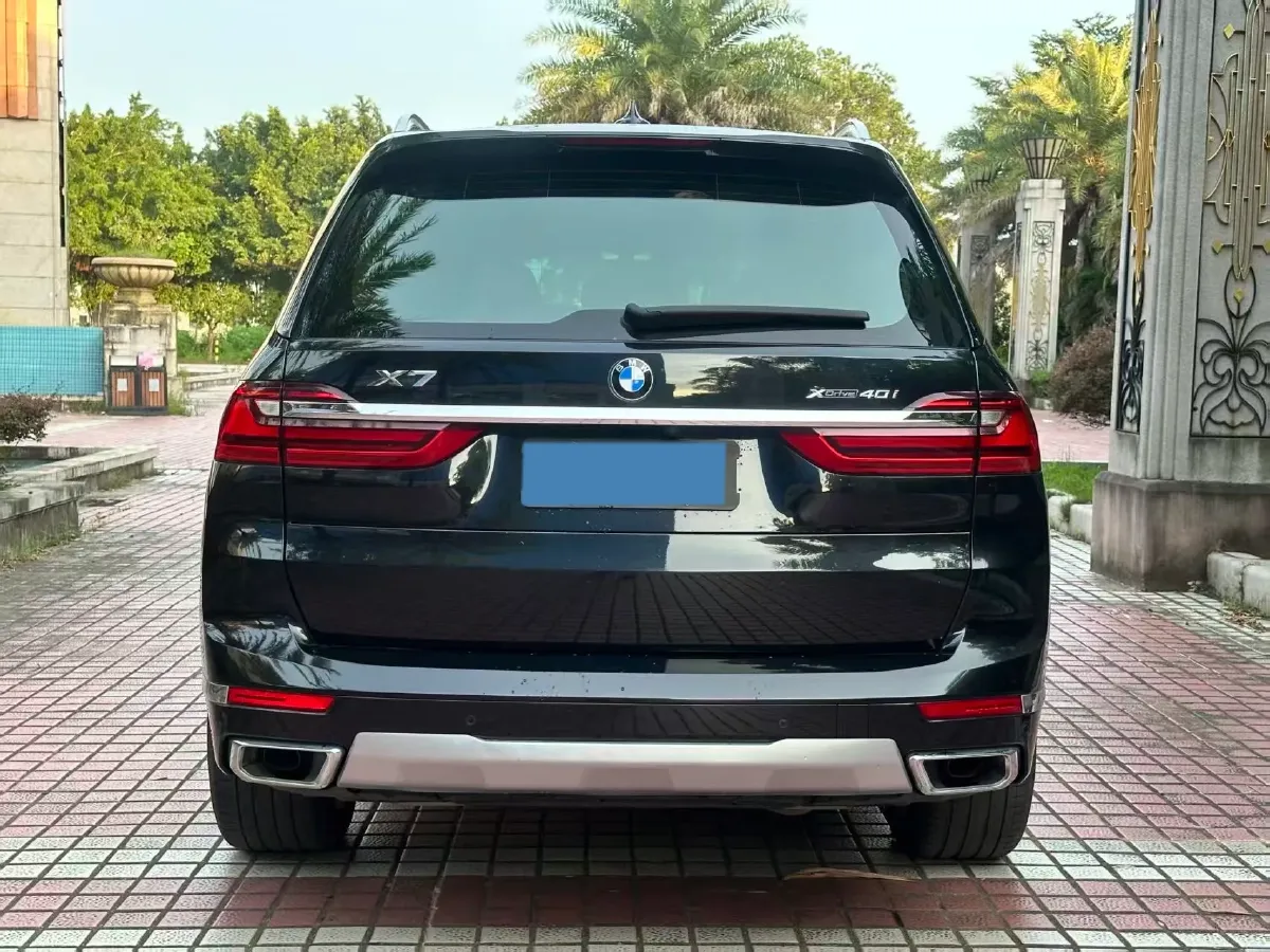 2019 BMW X7 3.0T 340HP L6 8AT,autocango,china used car exporter,china ev exporter,chinese used car exporter,chinese used ev exporter