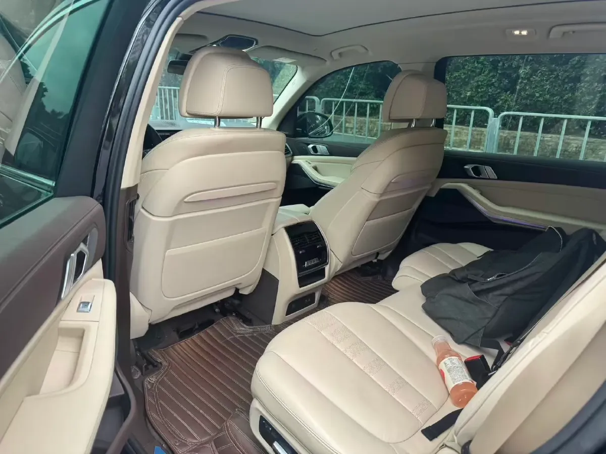 2019 BMW X7 3.0T 340HP L6 8AT,autocango,china used car exporter,china ev exporter,chinese used car exporter,chinese used ev exporter