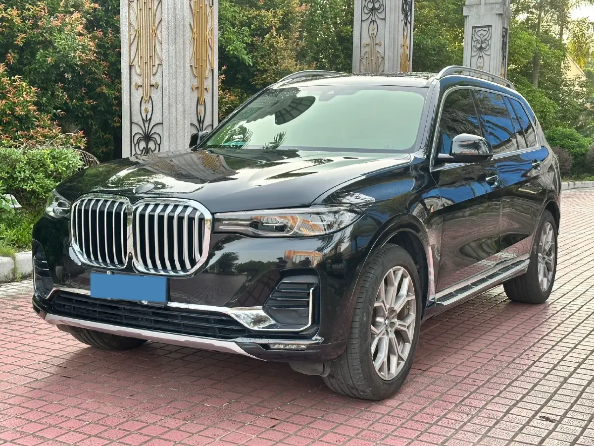 2019 BMW X7 3.0T 340HP L6 8AT