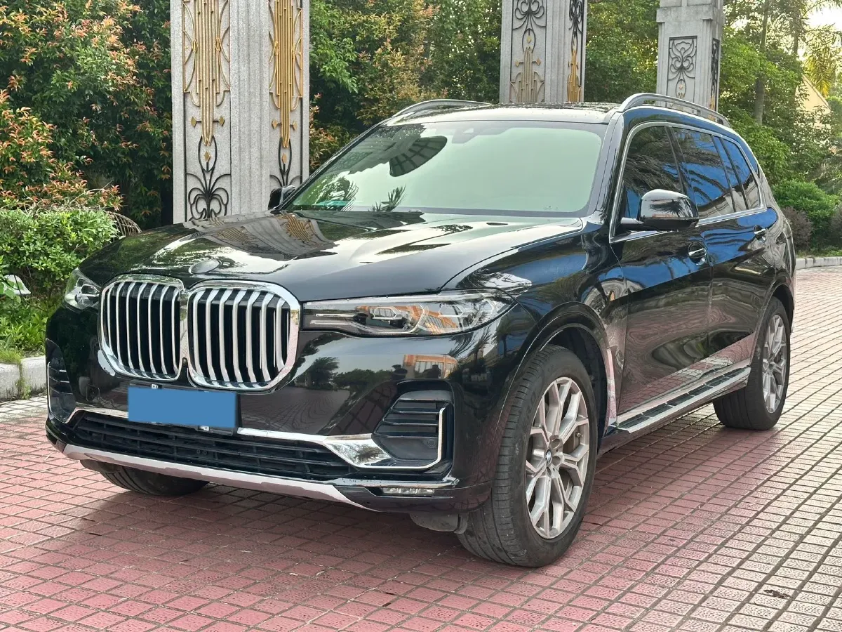 2019 BMW X7 3.0T 340HP L6 8AT,autocango,china used car exporter,china ev exporter,chinese used car exporter,chinese used ev exporter
