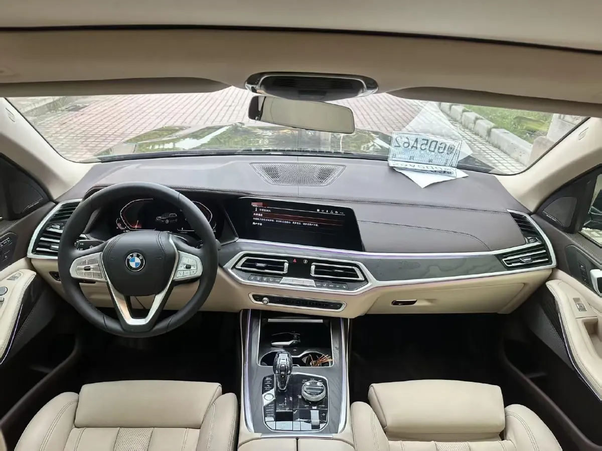 2019 BMW X7 3.0T 340HP L6 8AT,autocango,china used car exporter,china ev exporter,chinese used car exporter,chinese used ev exporter