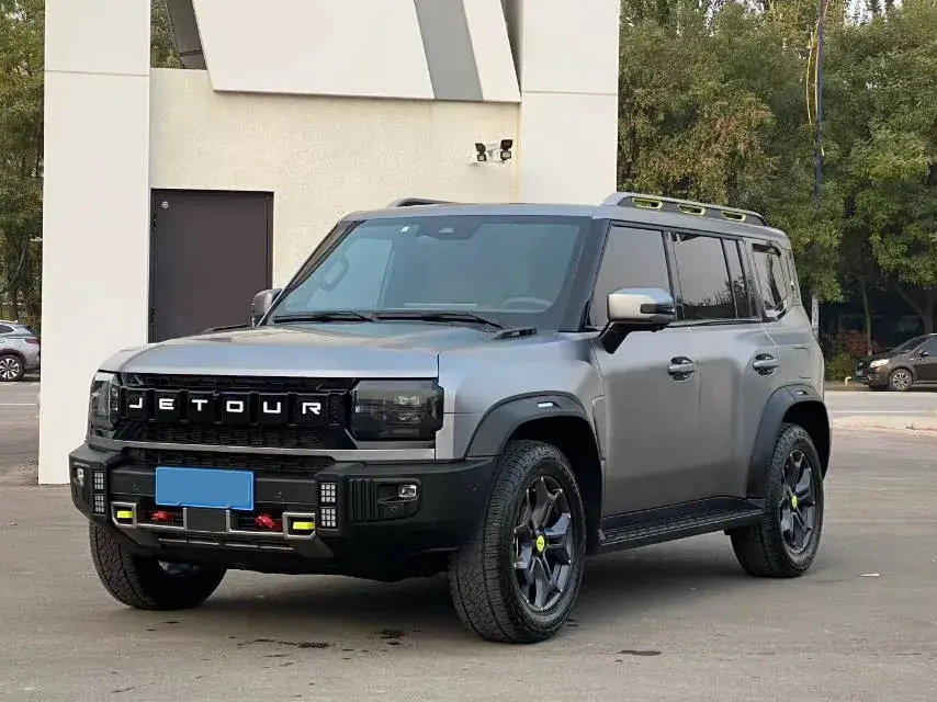 2023 Jetour Traveller 2.0T 254HP L4 7DCT