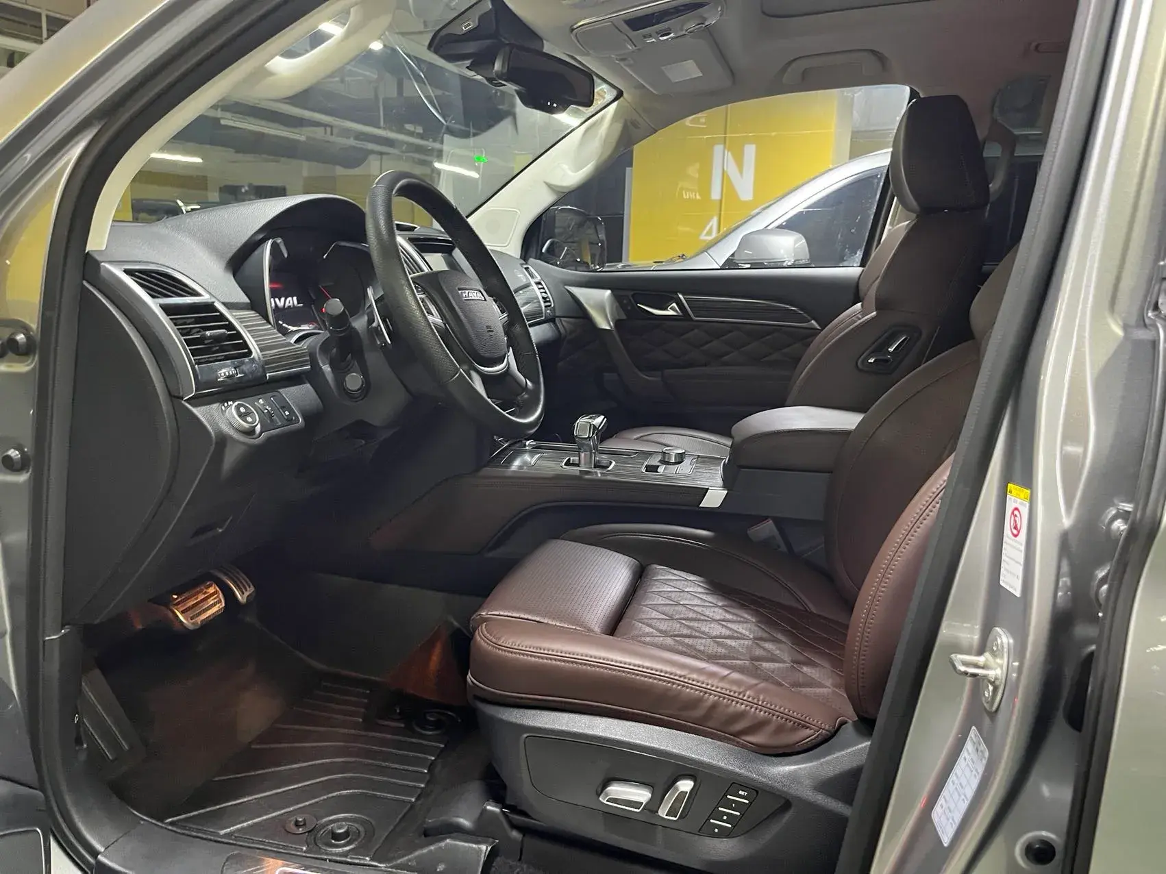 2020 HAVAL H9 thumbnail 4