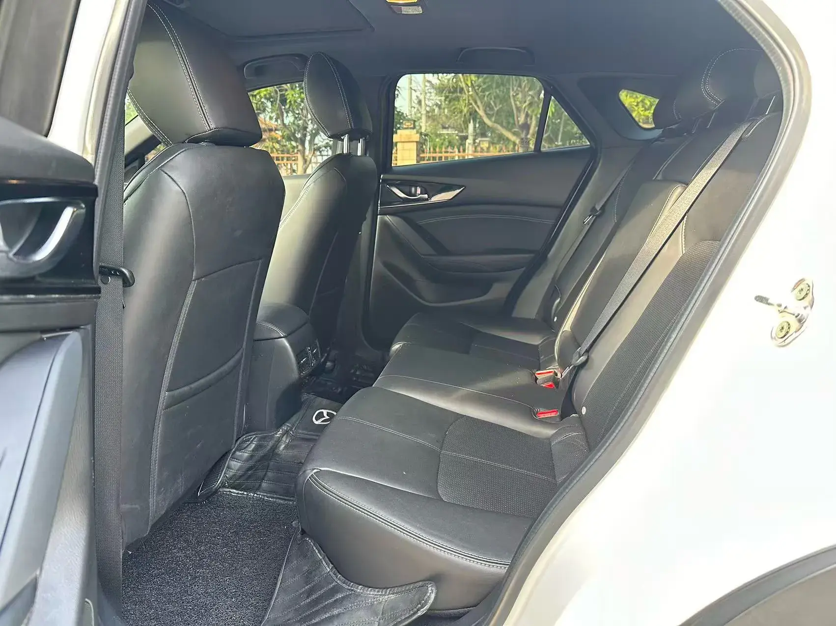 2020 MAZDA CX-4 thumbnail 4