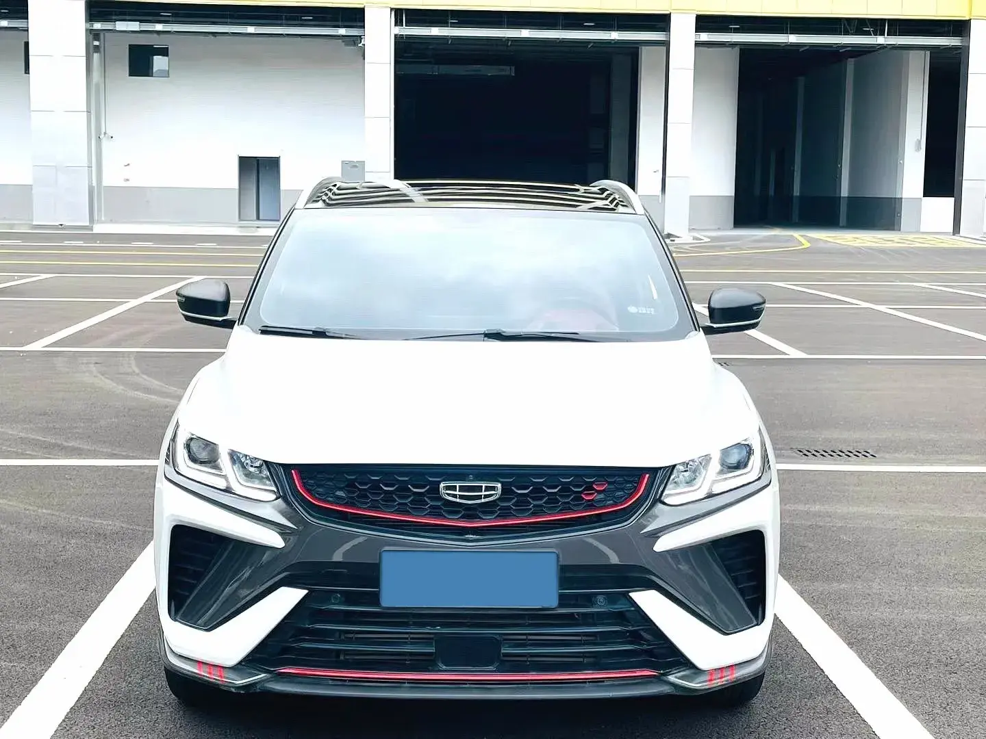 2021 GEELY COOLRAY thumbnail 2