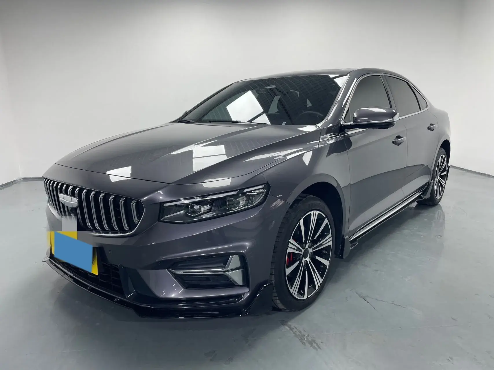 2025 GEELY PREFACE view 1