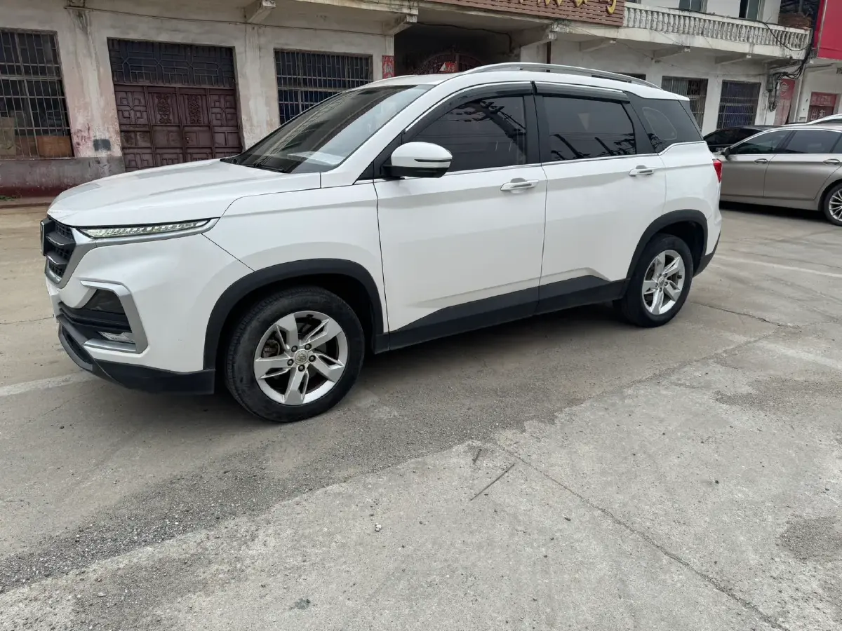 2019 BaoJun 530 1.5T 151HP L4 CVT