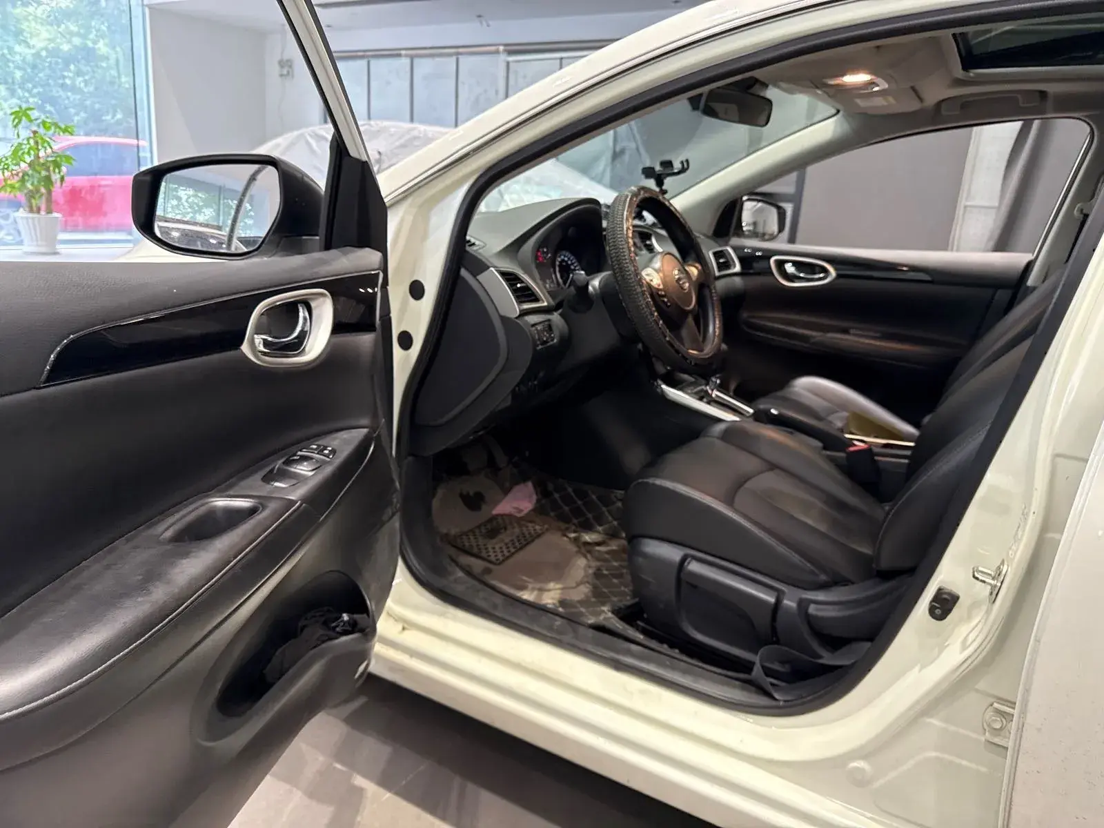 2021 NISSAN SYLPHY thumbnail 2