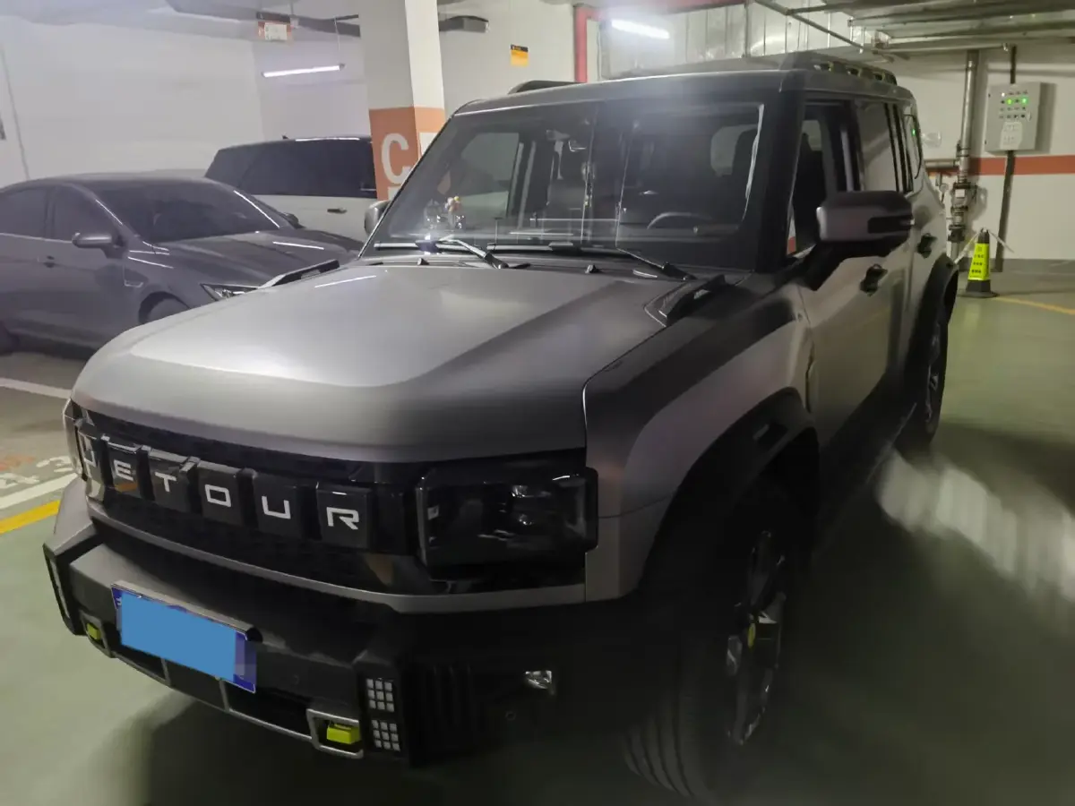 2023 Jetour Traveller 2.0T 254HP L4 8AT