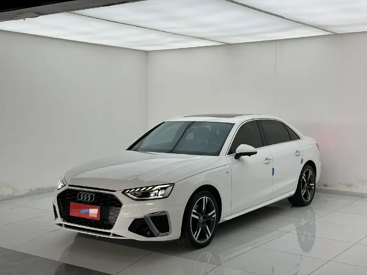 2020 Audi A4L 2.0T 190HP L4 7DCT