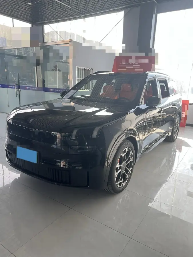2025 LYNK&CO 900 1.5T 190HP L4 3DHT PHEV 43.3KWH