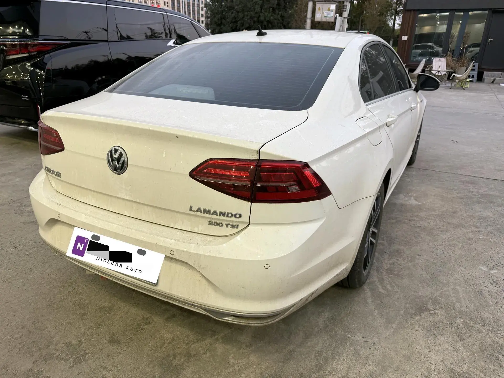 2019 VOLKSWAGEN LAMANDO thumbnail 2