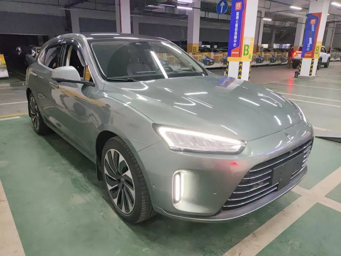 2022 AITO AITO thumbnail 2