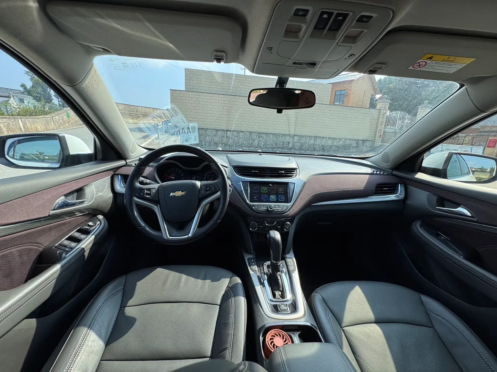 2018 CHEVROLET MALIBU thumbnail 3