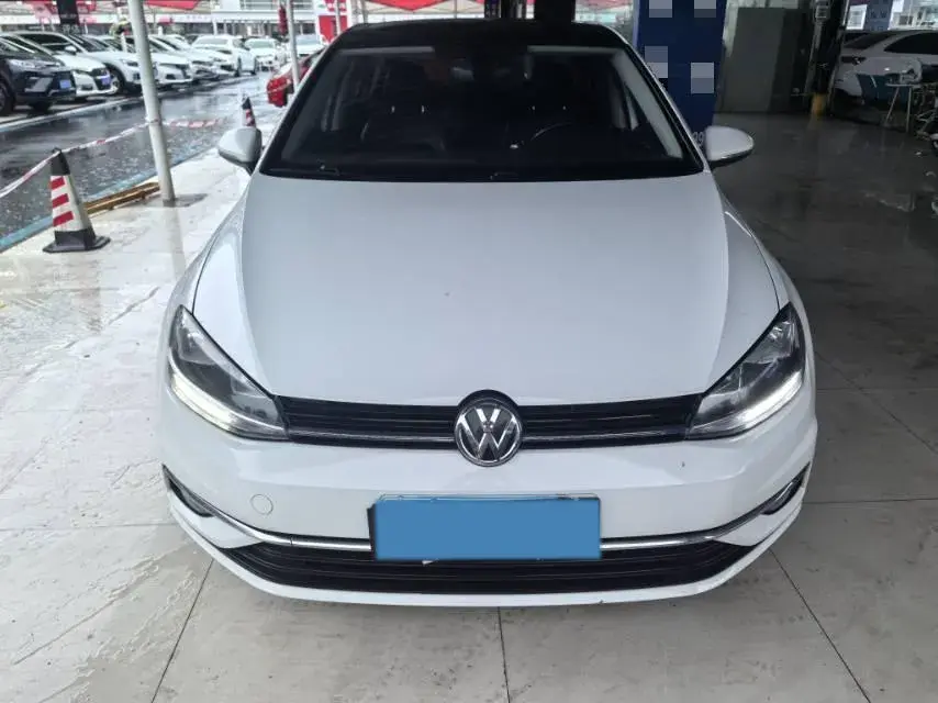 2018 VOLKSWAGEN GOLF thumbnail 2
