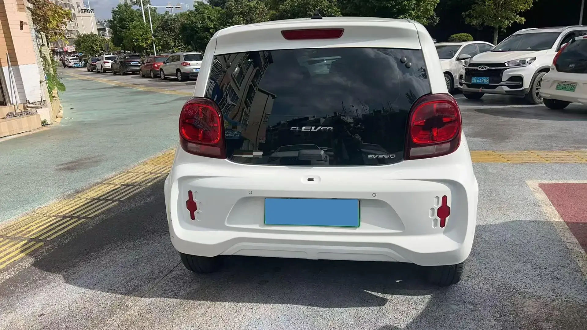 2020 ROEWE CLEVER thumbnail 4