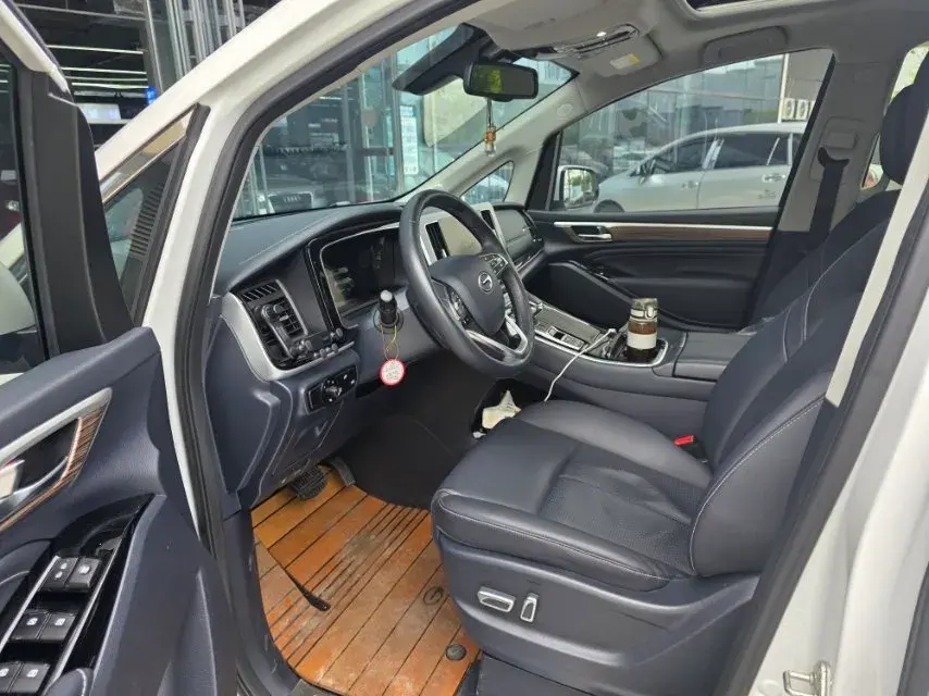 2023 GAC TRUMPCHI thumbnail 3