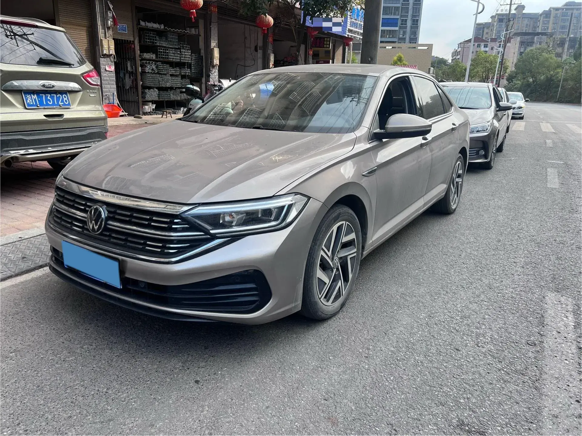 2023 VOLKSWAGEN SAGITAR view 1