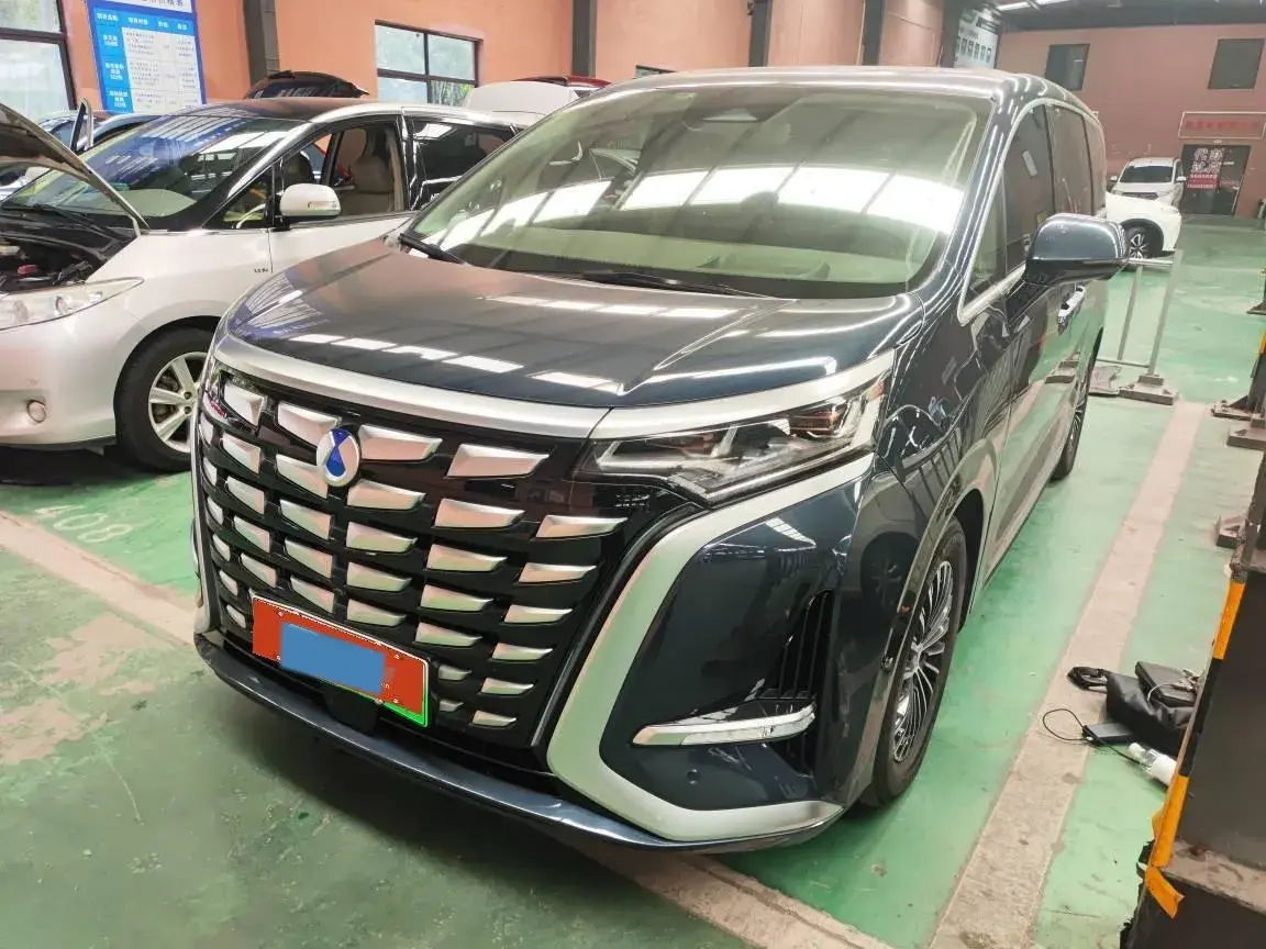 2022 Denza D9 1.5T 139HP L4 E-CVT PHEV 40.06KWH 2022 Denza D9 1.5T 139HP L4 E-CVT PHEV 40.06KWH